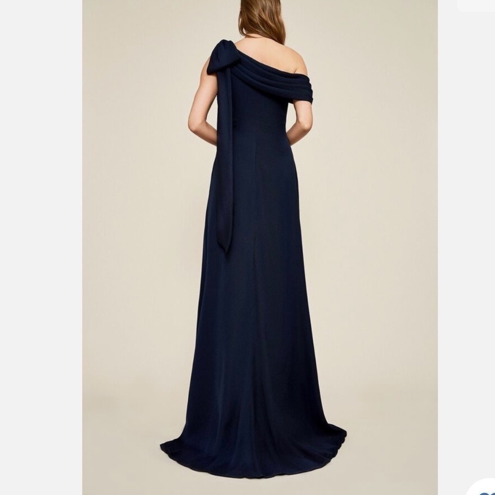 Tadashi Shoii Taffeta Bow One Shoulder Crepe Gown NWT - Picture 15 of 16